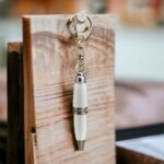 PENNA PORTACHIAVI CON STRASS