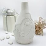 Vaso Elegante con volto di donna stilizzato Copia