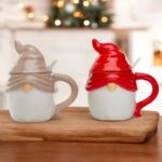 ZUCCHERIERA NATALIZIA A FORMA DI GNOMO CON COPERCHIO E CUCCHIAINO